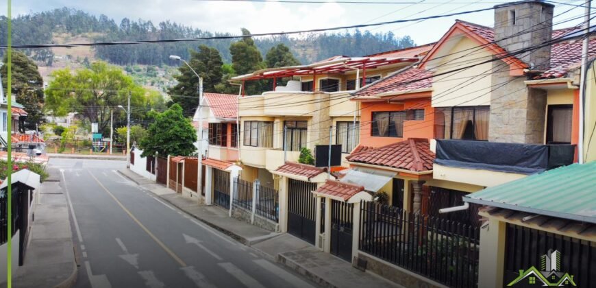 Casa de venta en Biblián