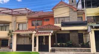 Casa de venta en Biblián