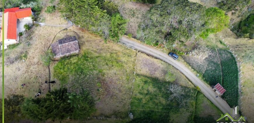 Terreno de venta en San Luis Bajo – Biblián